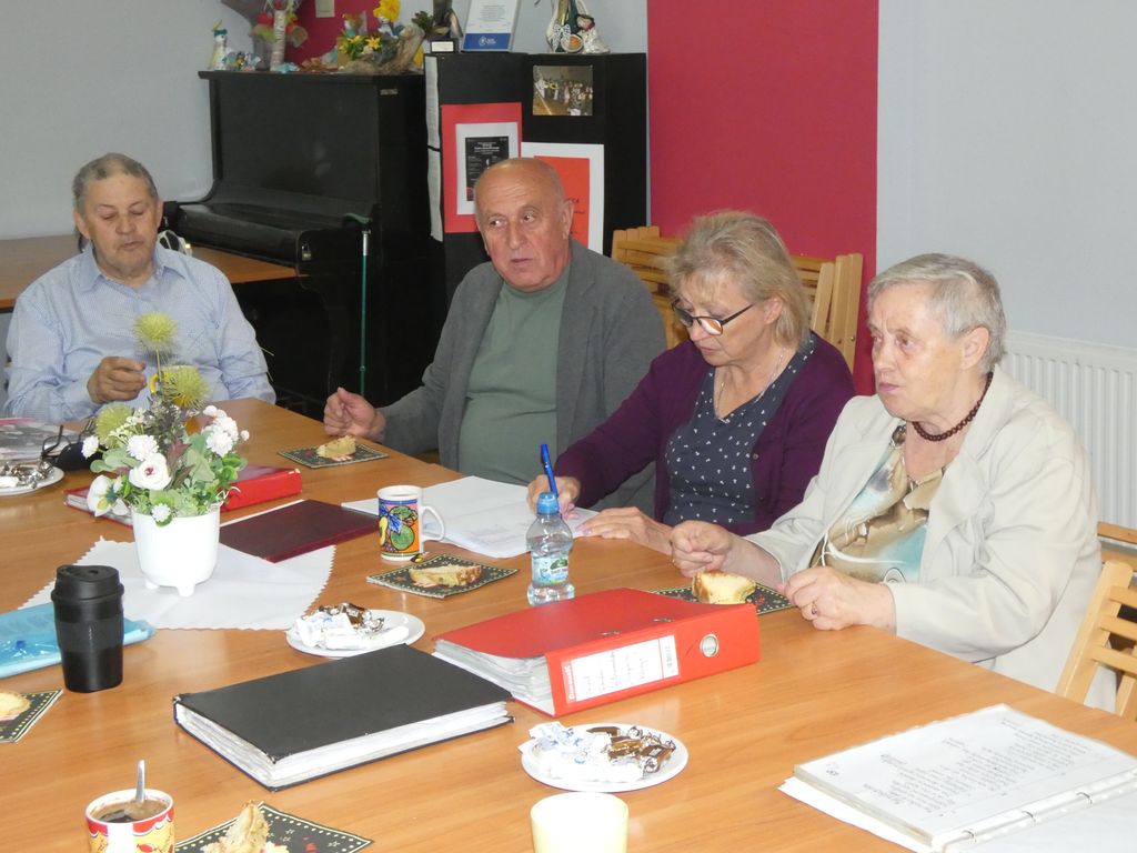 Obchody Dnia Matki w Klubie Seniora Podgórski Walczyk z Torunia-006