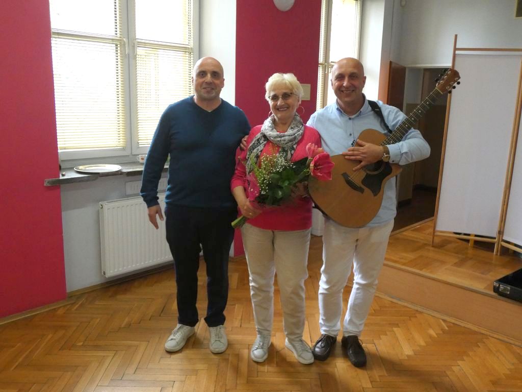 Obchody Dnia Matki w Klubie Seniora Podgórski Walczyk z Torunia-012