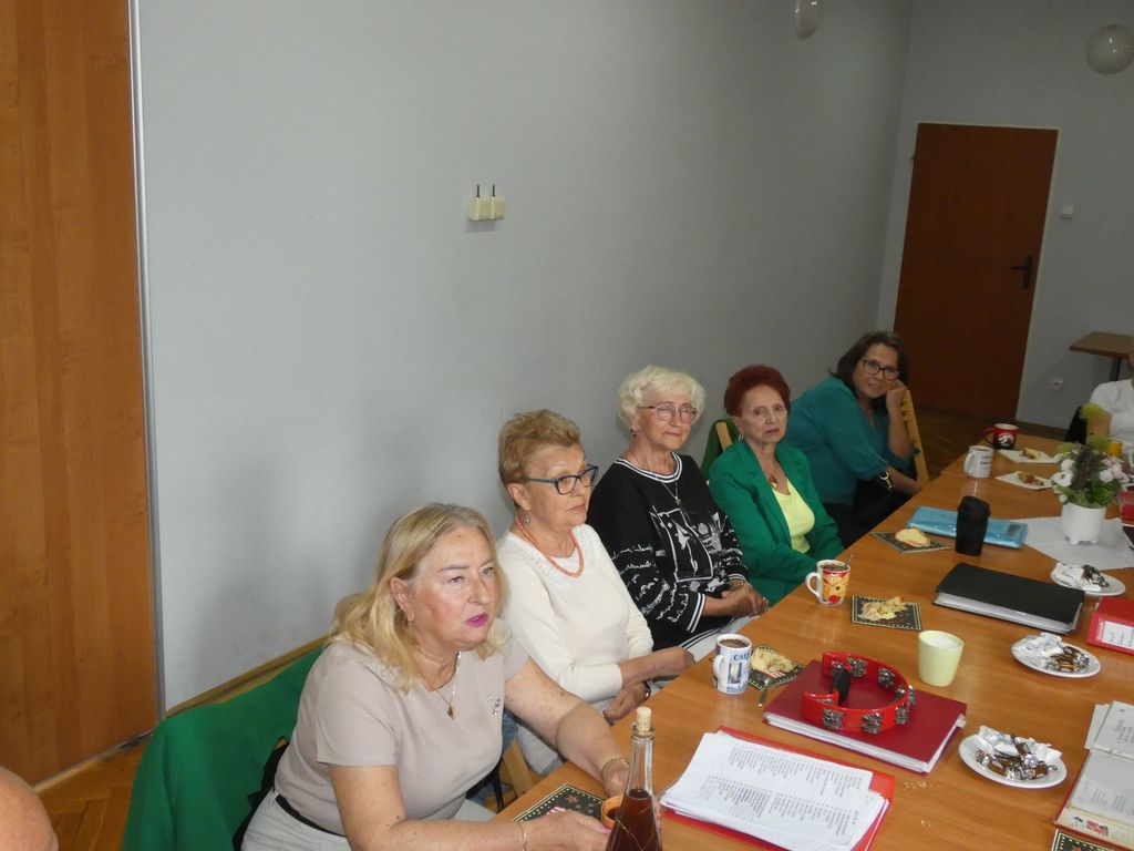 Obchody Dnia Matki w Klubie Seniora Podgórski Walczyk z Torunia-007